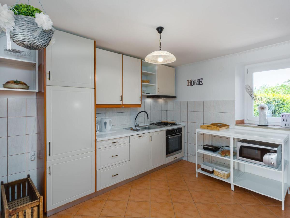 Holiday Home Villa Lucky By Interhome Brtonigla Kültér fotó