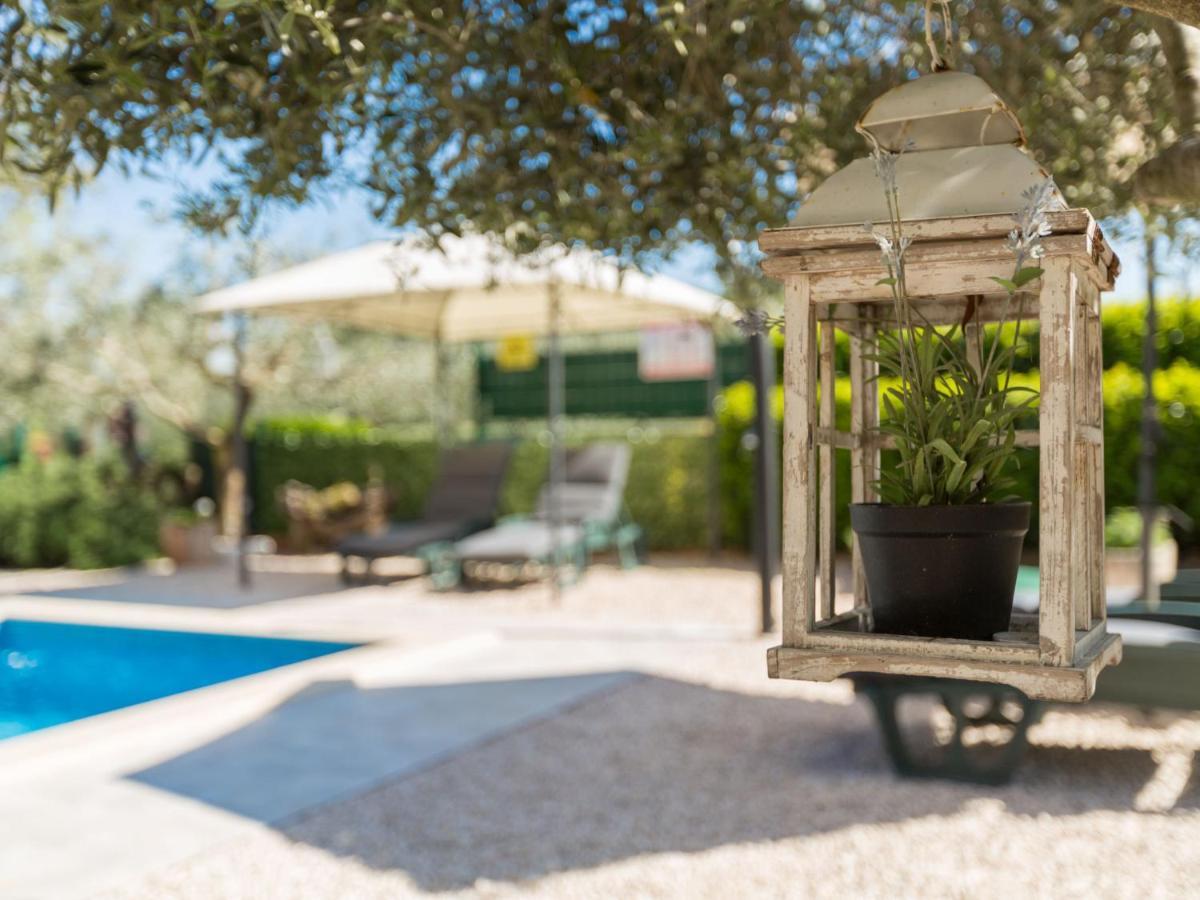 Holiday Home Villa Lucky By Interhome Brtonigla Kültér fotó